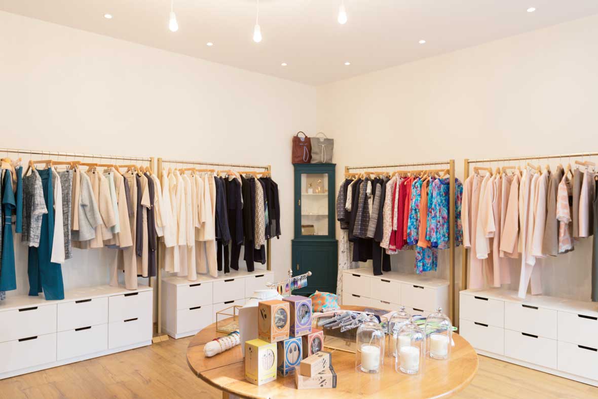 Intérieur boutique mode femme SOLENE MARTIN paris